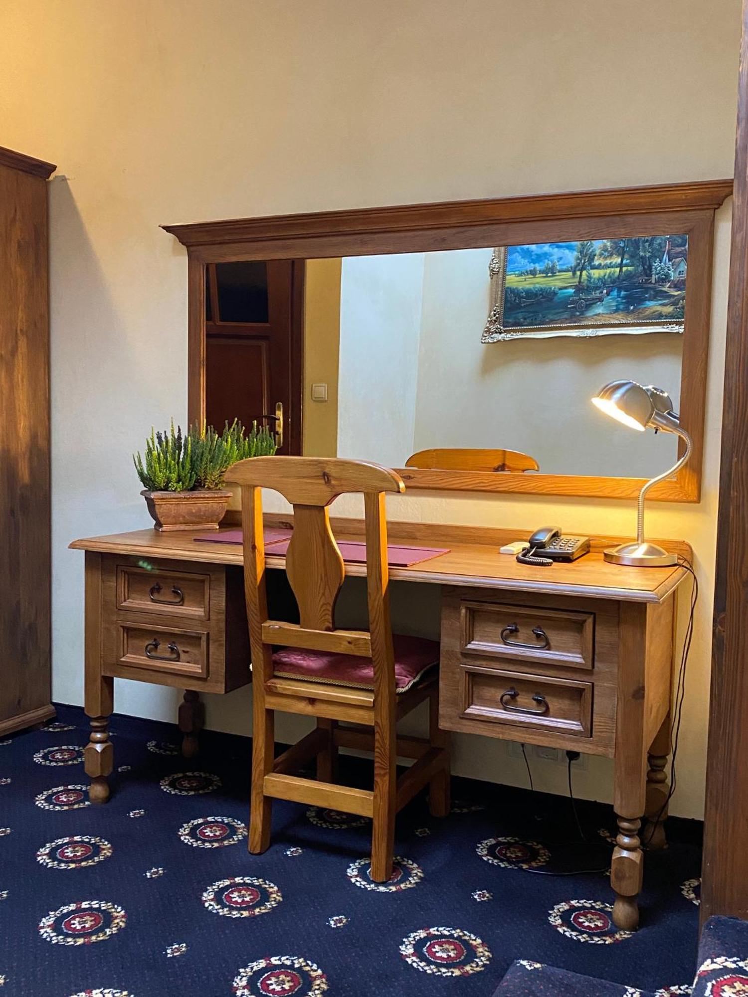 Hotel Zameczek Książ Wielki Extérieur photo