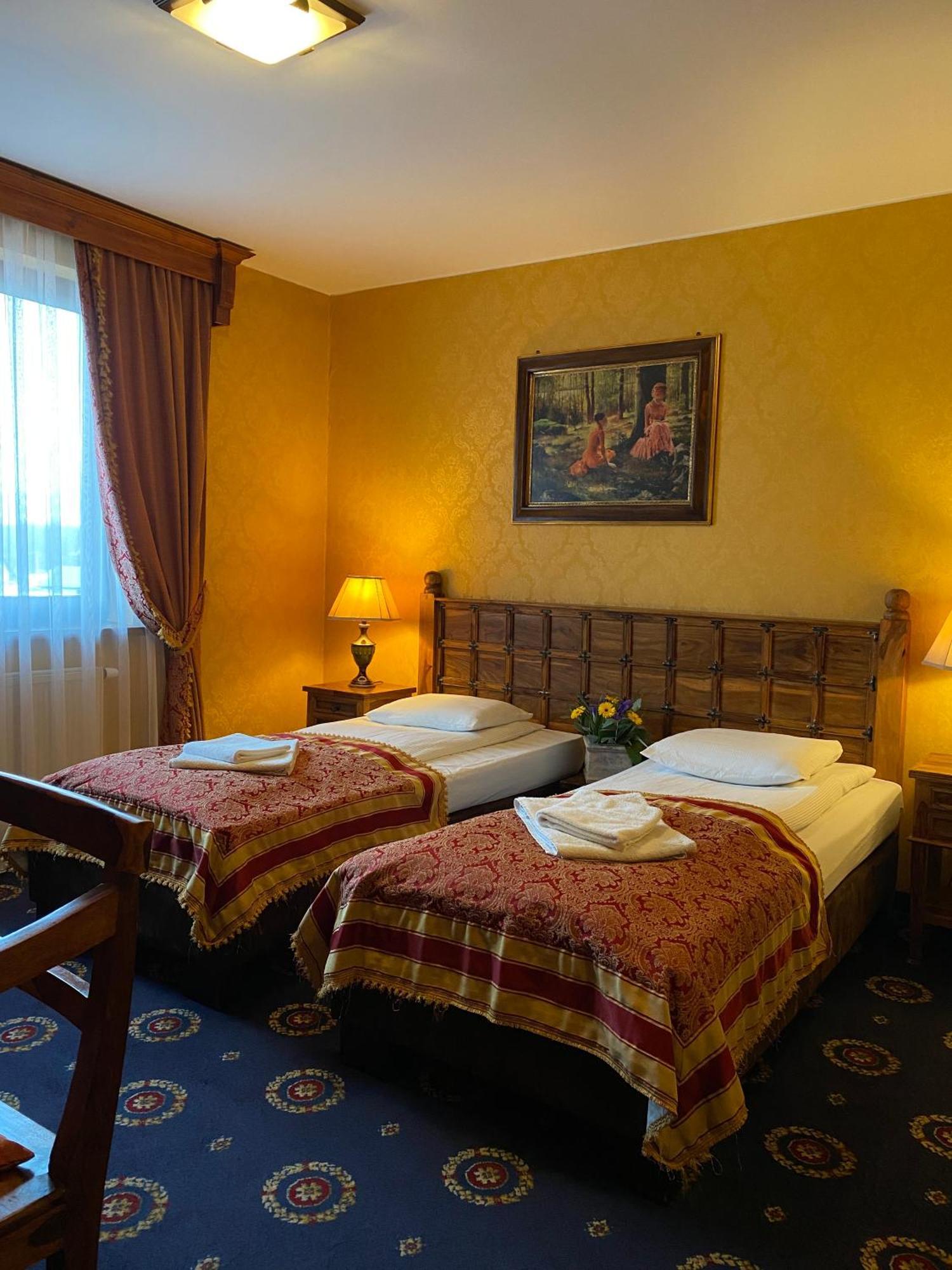 Hotel Zameczek Książ Wielki Extérieur photo