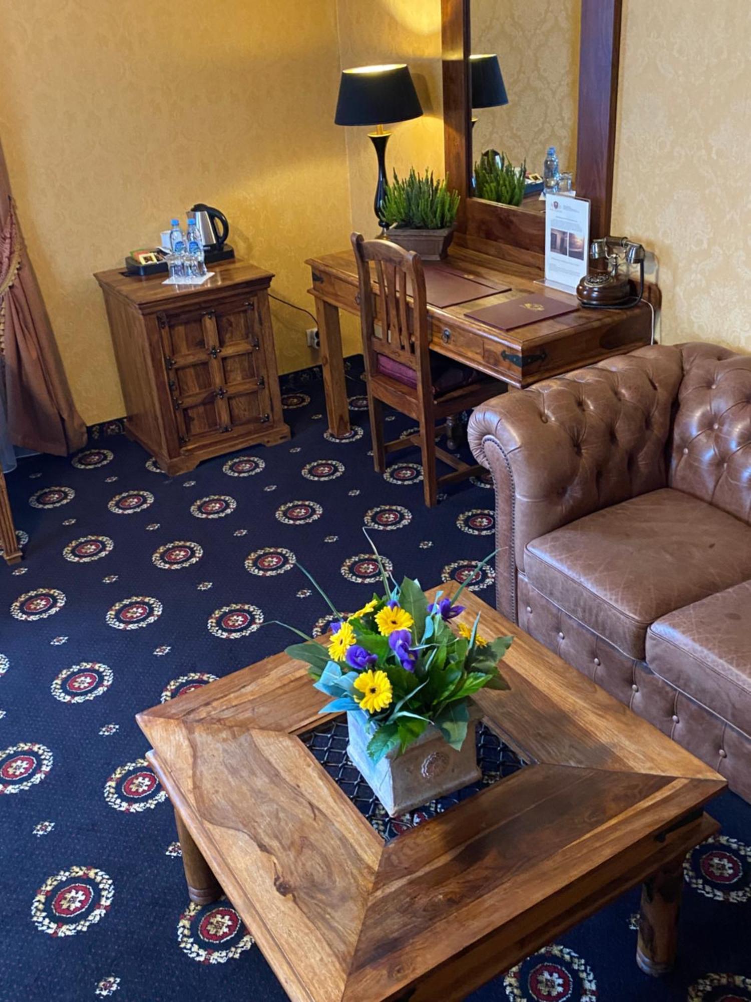Hotel Zameczek Książ Wielki Extérieur photo